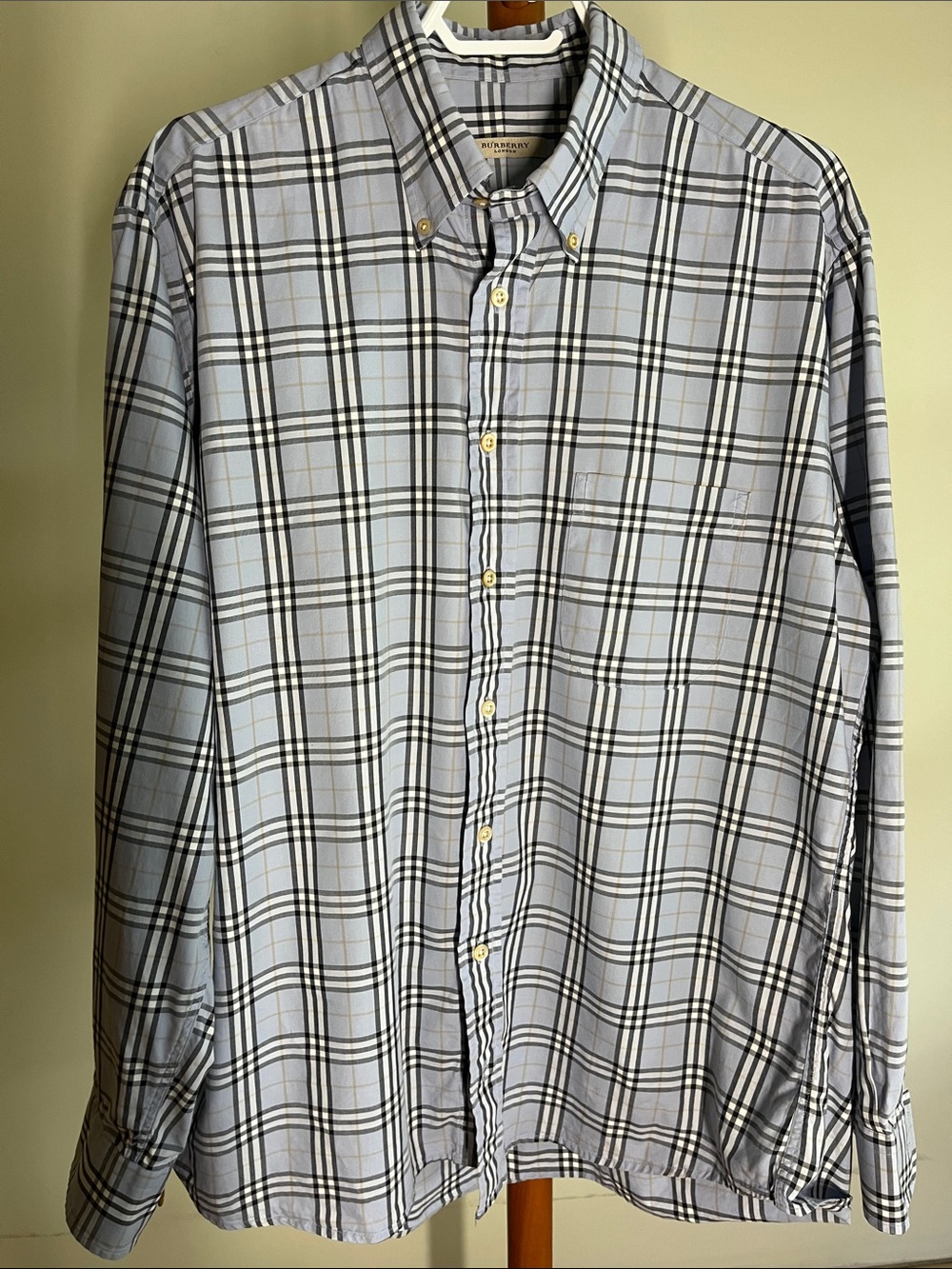Classic Men's Light Blue Plaid Button-Down Shirt